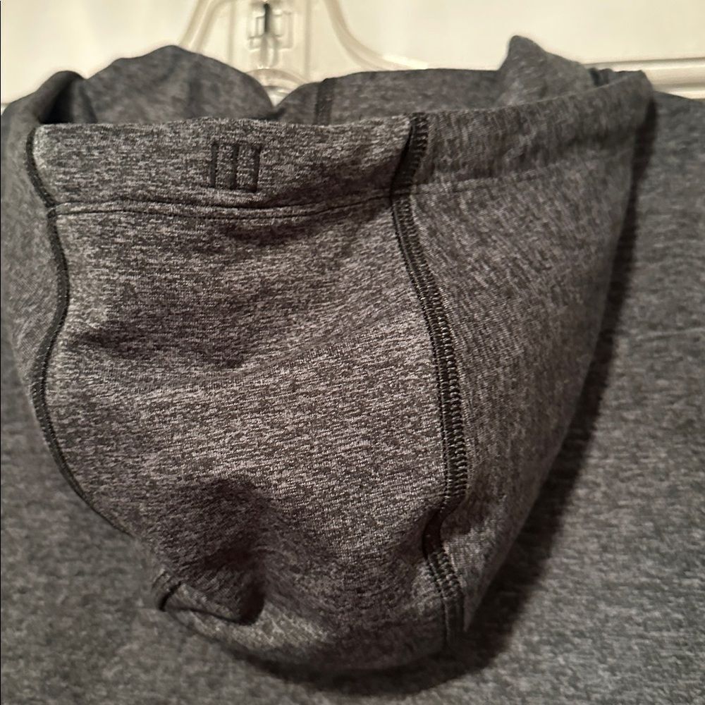 Men's Lululemon Soft Jersey Pullover Hoodie - Picture 5 of 6